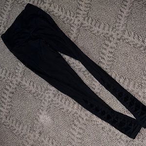 PINK Ultimate Tie Leggings